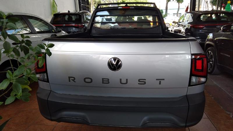 VW SAVEIRO ROBUST 2026 MT V4 4X2 SIN RODAR