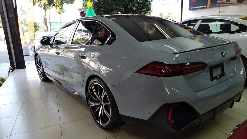 BMW i5 M60 SEDAN xDRiVE NUEVO SIN RODAR ELECTRICO 2025