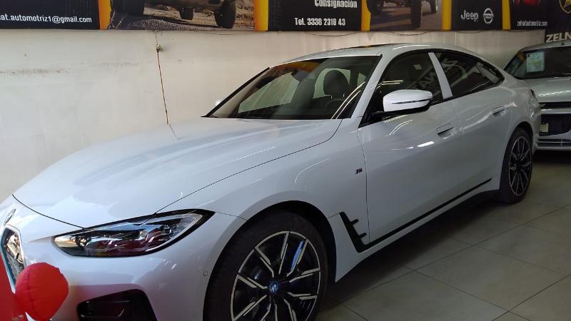 BMW i4 eDRiVE 40 SEDAN ELECTRICO 2024 NUEVO SIN RODAR