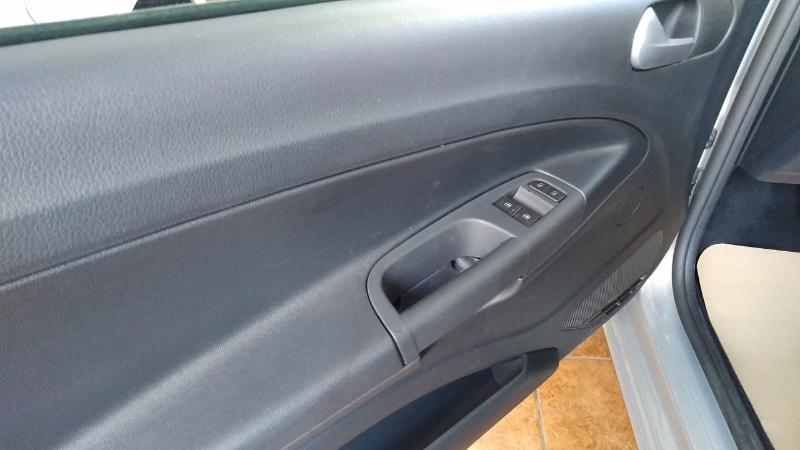 VW SAVEIRO ROBUST 2026 MT V4 4X2 SIN RODAR