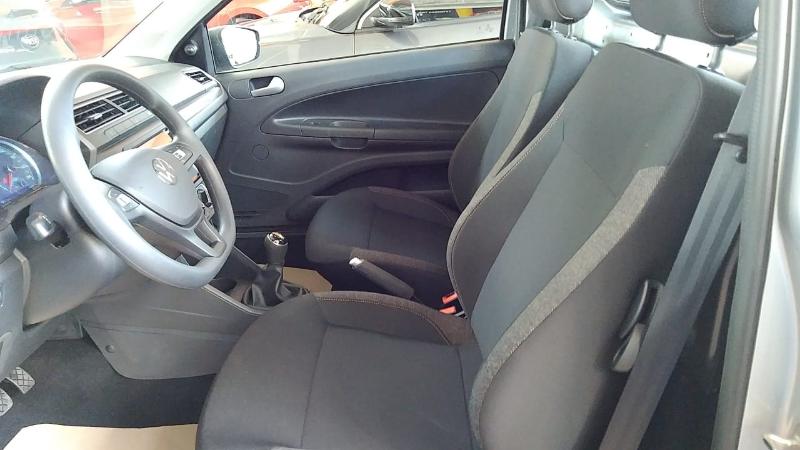 VW SAVEIRO ROBUST 2026 MT V4 4X2 SIN RODAR