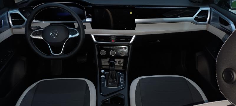 VW TAOS COMFORTLINE AUT 2025 TURBO NUEVA SIN RODAR