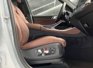 BMW X5 HYBRID M50e XDRiVE 2025 NUEVA SIN RODAR