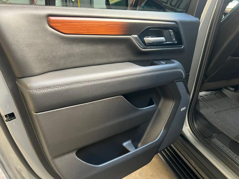 GMC YUKON DENALI AUT V8 2025 4X4
