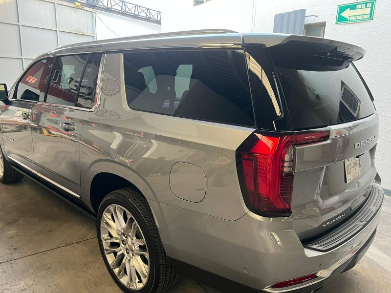 GMC YUKON DENALI AUT V8 2025 4X4