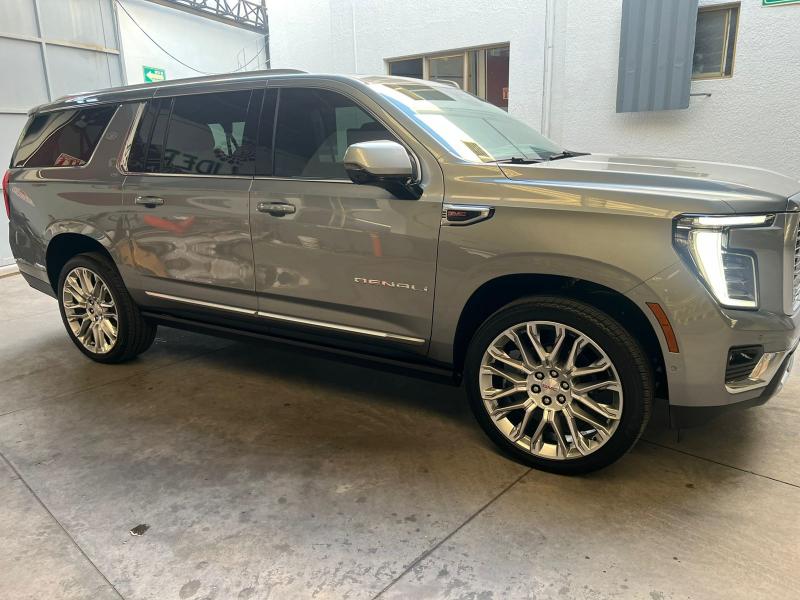 GMC YUKON DENALI AUT V8 2025 4X4