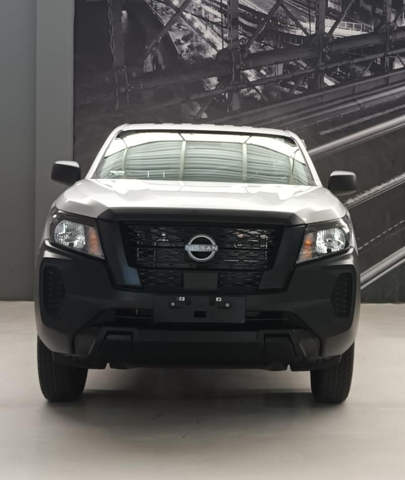 NISSAN NP300 CAB REG 4X2 2026 NUEVA SIN RODAR